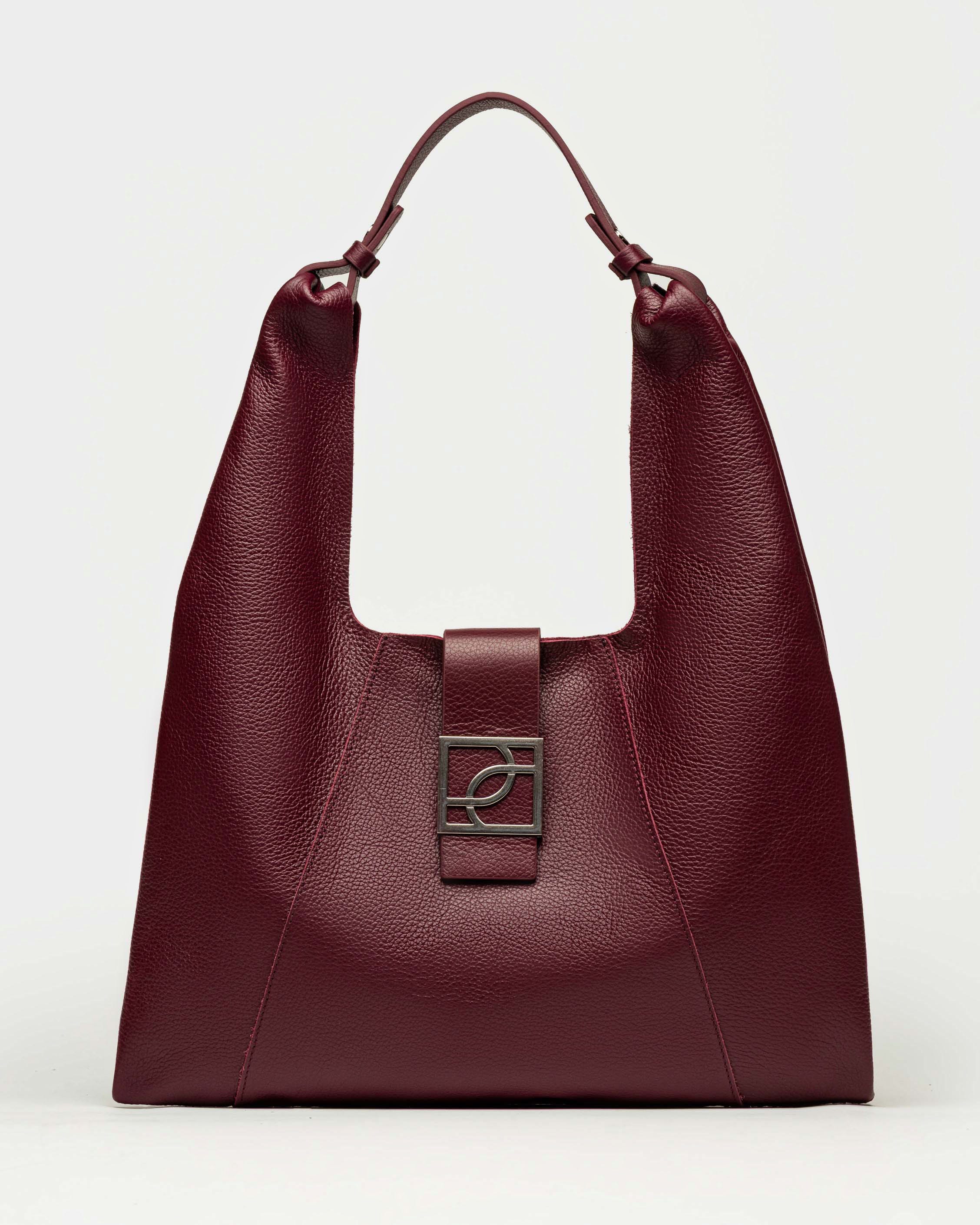 Bolso Signature en cuero graneado