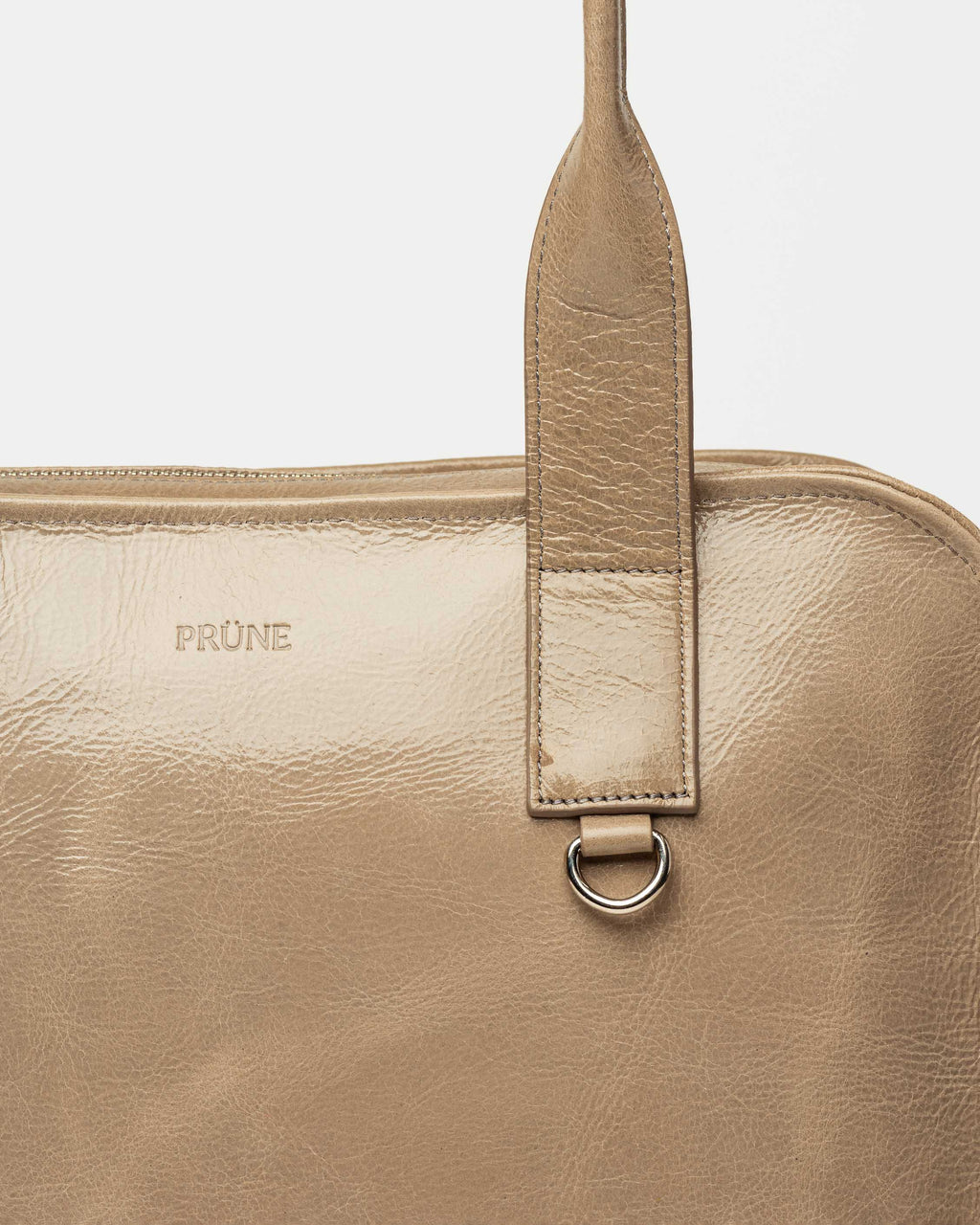 Bolso Capri en cuero arrugado